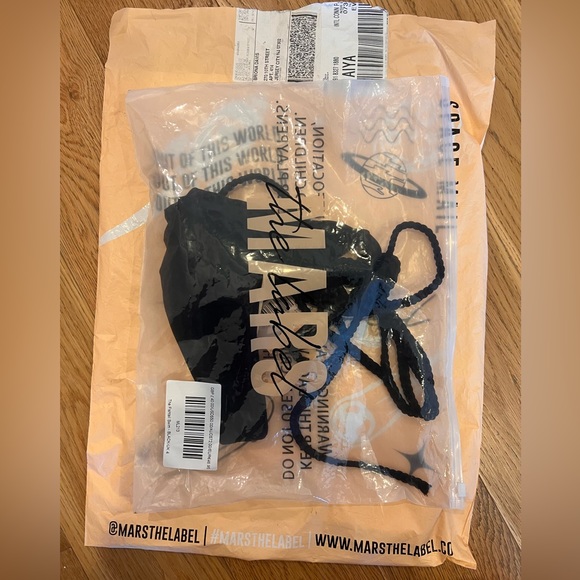 Mars the label- Fishtail Swim- Black size UK 4 - Picture 3 of 5